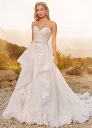 Strapless Beaded Ivory Lace Tulle Wedding Dress With Detachable Train
